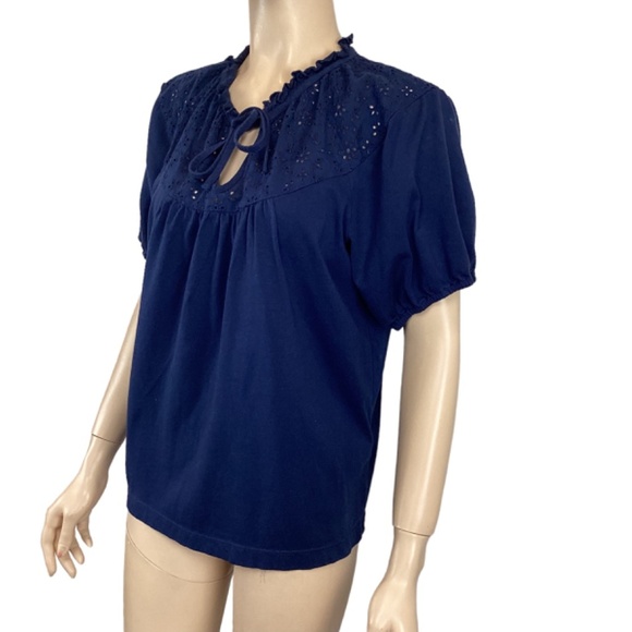 Draper James Navy Blue Knit Top Size Medium Eyelet Lace Neck Collar Blouse - Picture 2 of 8